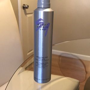 Strong flexi hold hairspray